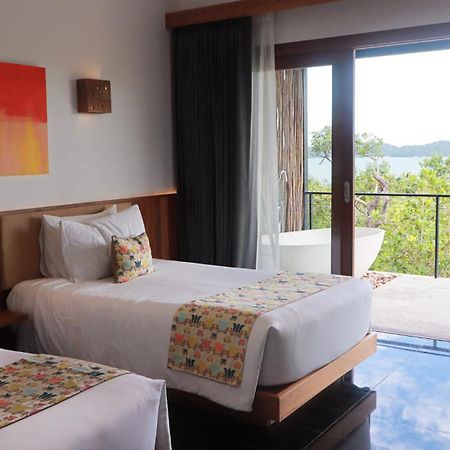 Island Center Point Hotel Đảo Koh Rong Samloem Ngoại thất bức ảnh