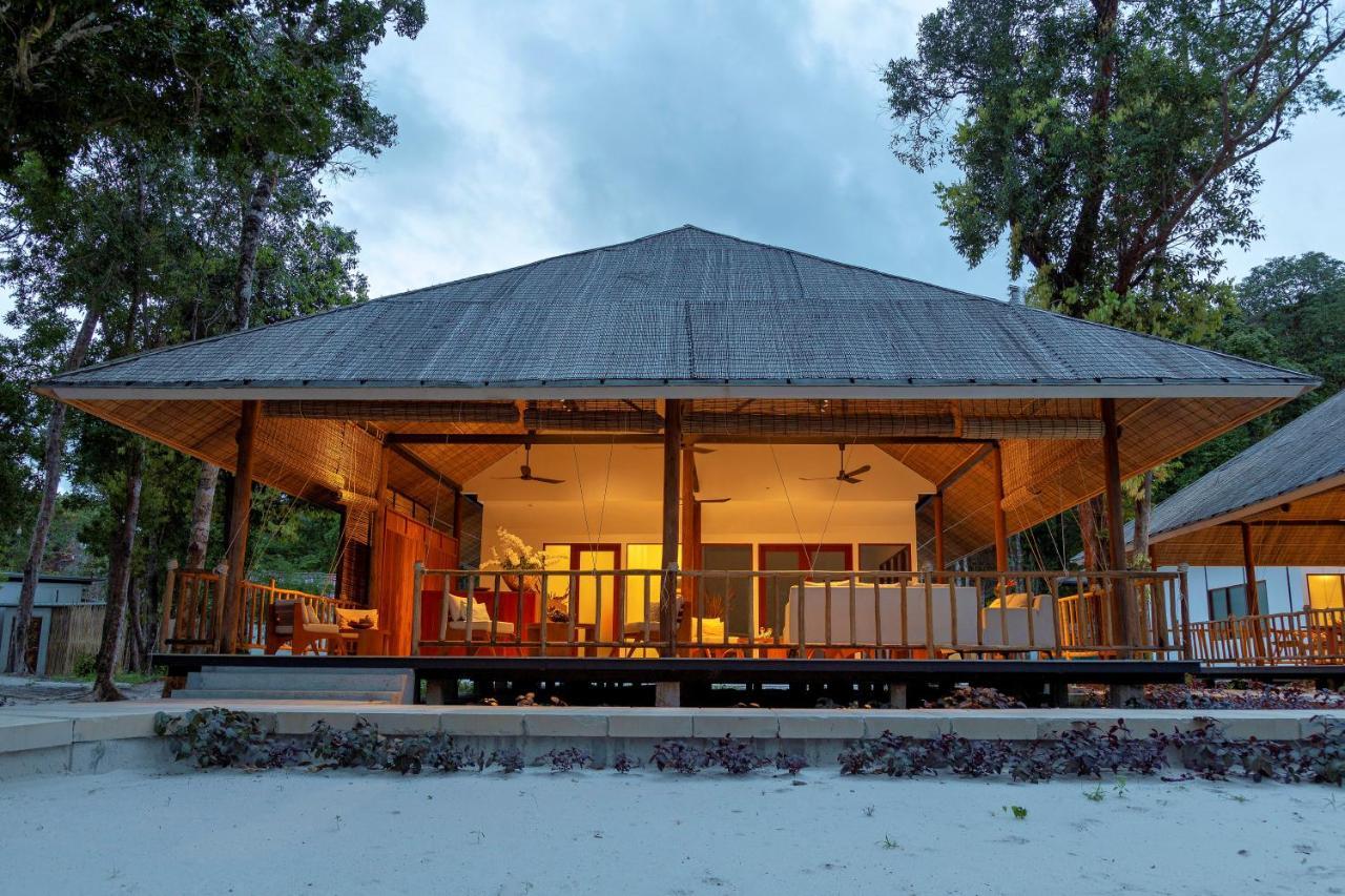 Island Center Point Hotel Đảo Koh Rong Samloem Ngoại thất bức ảnh