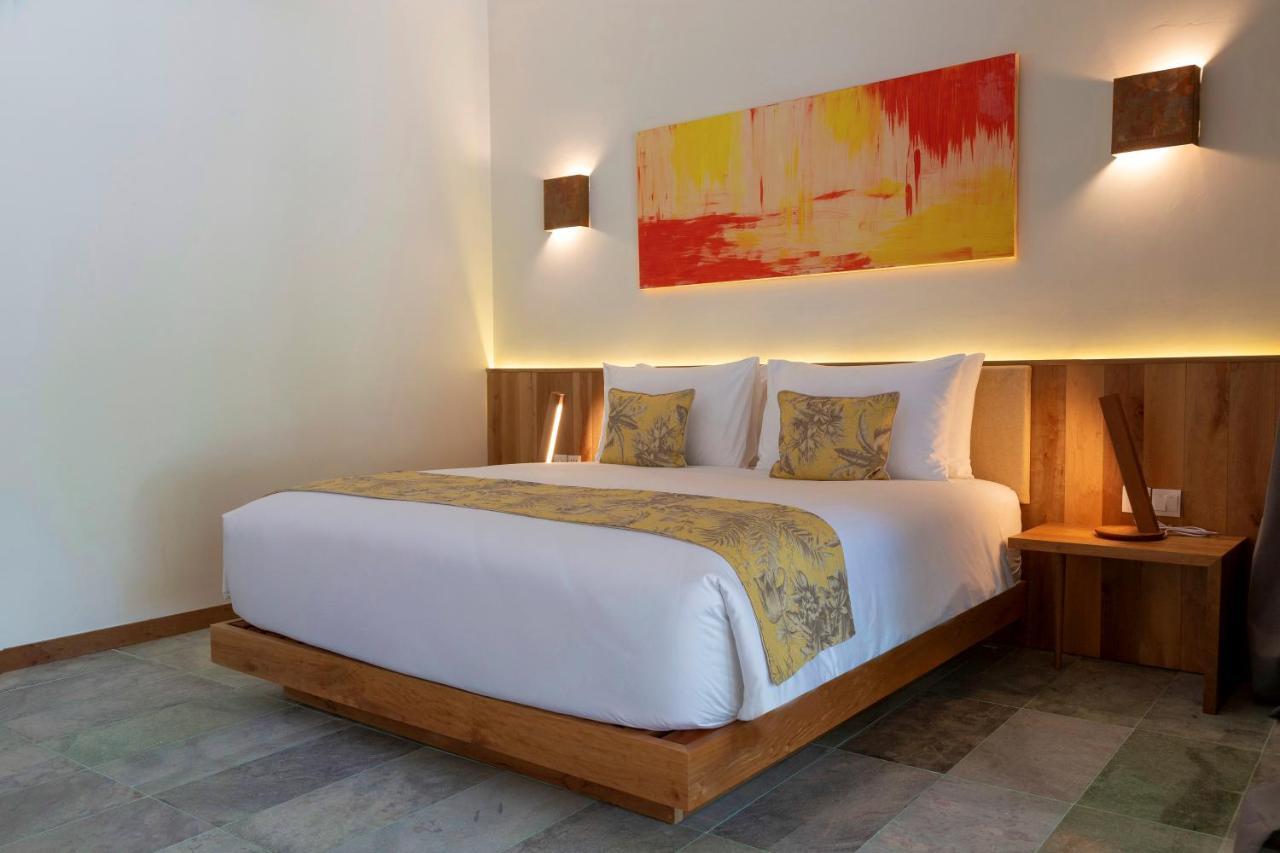 Island Center Point Hotel Đảo Koh Rong Samloem Ngoại thất bức ảnh
