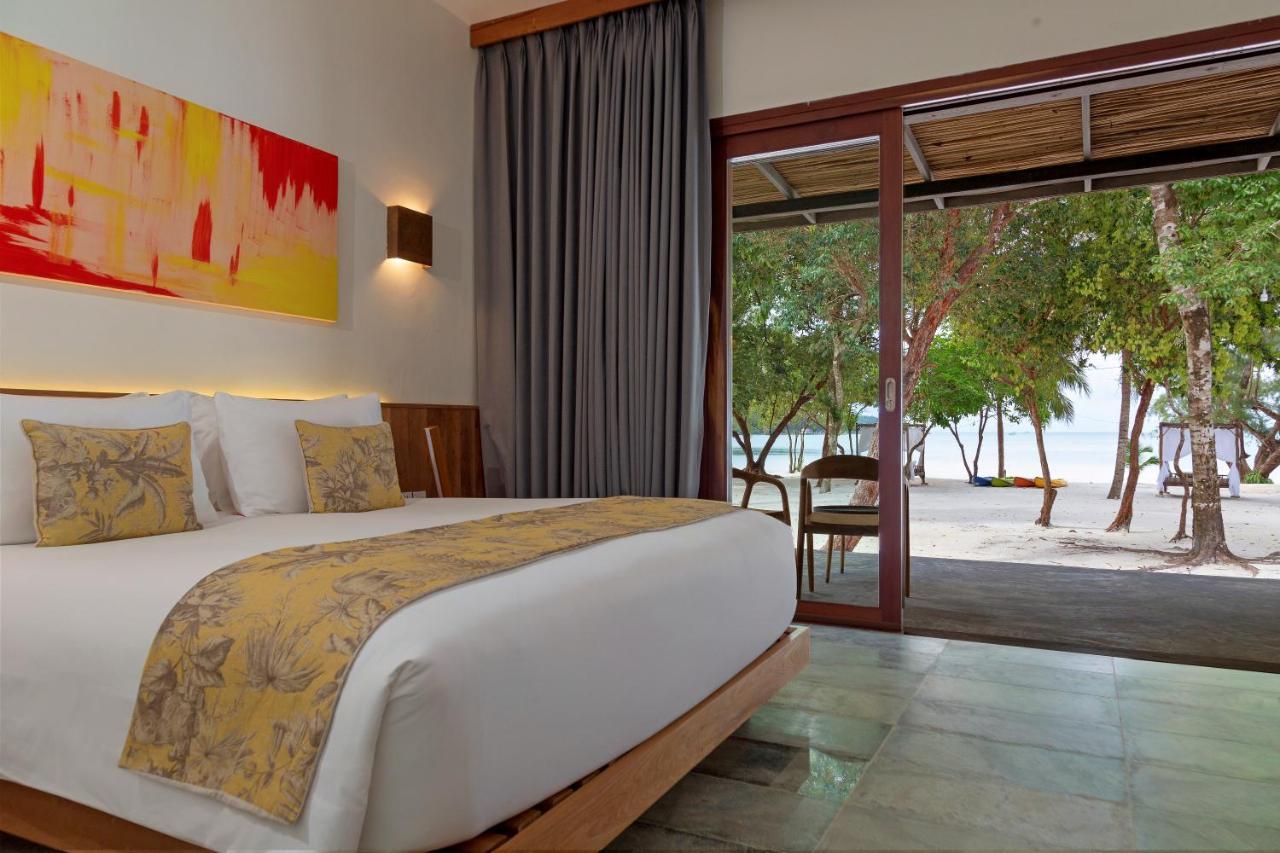 Island Center Point Hotel Đảo Koh Rong Samloem Ngoại thất bức ảnh