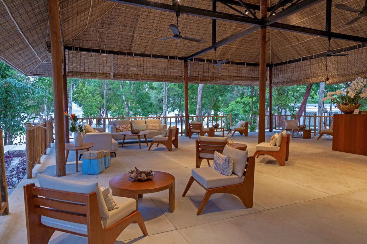 Island Center Point Hotel Đảo Koh Rong Samloem Ngoại thất bức ảnh