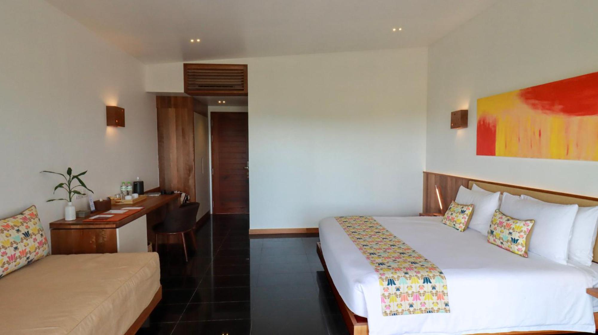 Island Center Point Hotel Đảo Koh Rong Samloem Ngoại thất bức ảnh